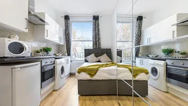 Comfy Studio by Hyde Park