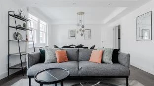 Spacious 3 Bedroom Apartment